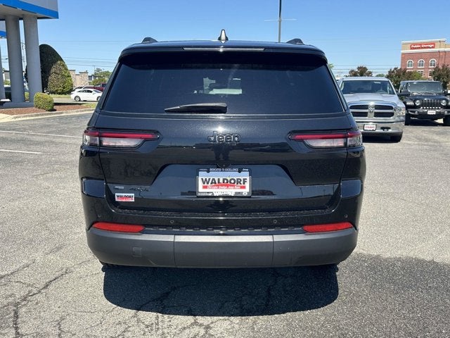 2023 Jeep Grand Cherokee L Altitude 4x4