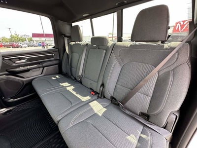 2023 RAM 1500 Big Horn Crew Cab 4x4 5'7' Box