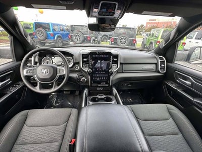 2025 RAM 1500 Big Horn Crew Cab 4x4 5'7' Box