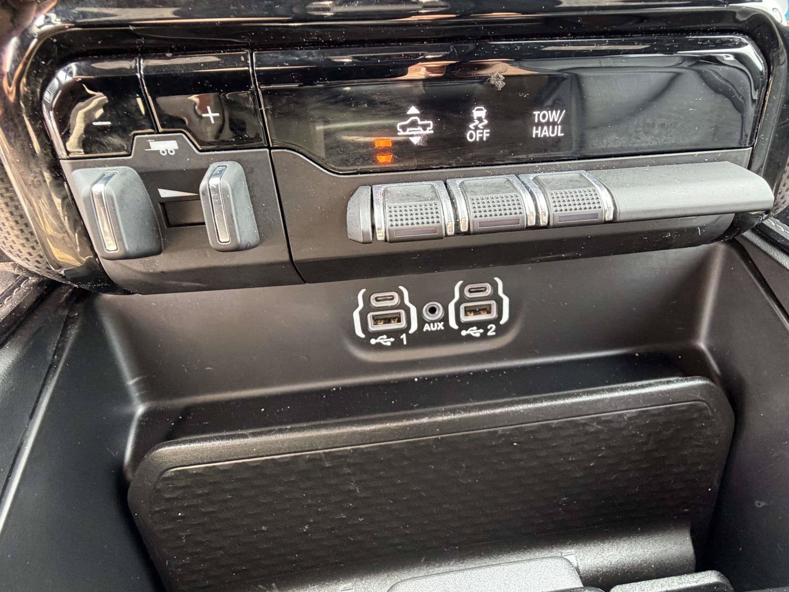 2023 RAM 1500 Limited Crew Cab 4x4 5'7' Box