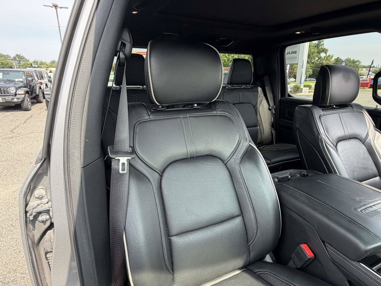 2023 RAM 1500 Limited Crew Cab 4x4 5'7' Box