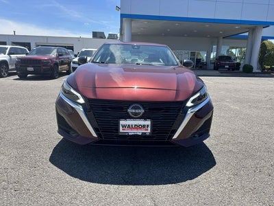 2024 Nissan Altima SV FWD