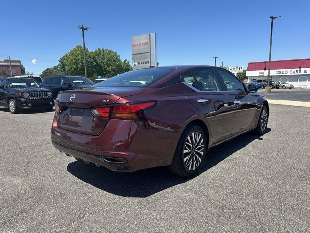 2024 Nissan Altima SV FWD