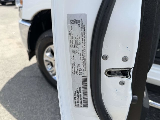 2024 RAM 2500 Big Horn Crew Cab 4x4 8' Box
