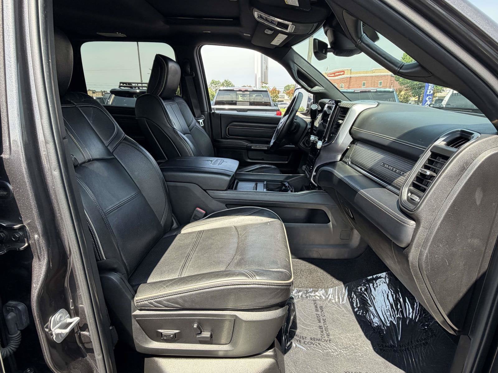 2019 RAM 2500 Limited Crew Cab 4x4 6'4' Box