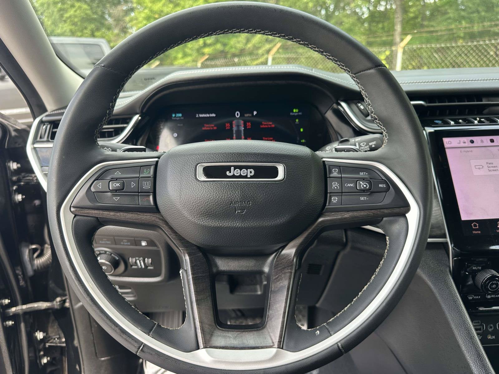 2022 Jeep Grand Cherokee 4xe 4WD