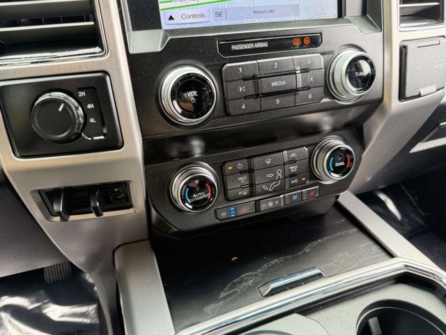 2019 Ford Super Duty F-450 DRW Platinum