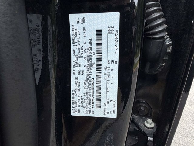 2019 Ford Super Duty F-450 DRW Platinum