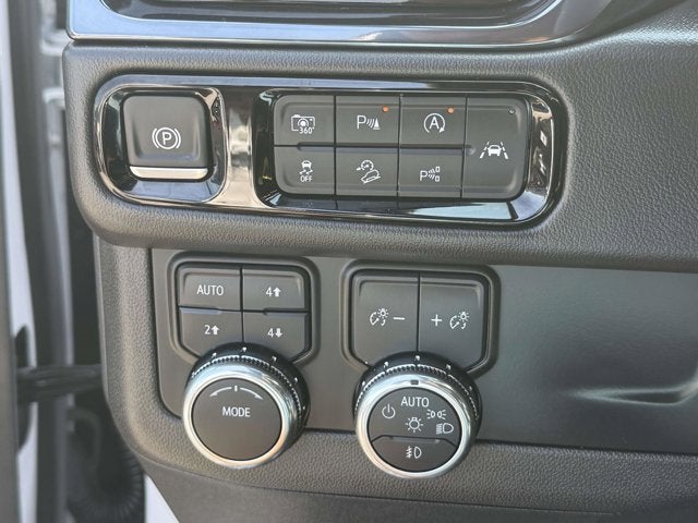 2025 GMC Yukon AT4