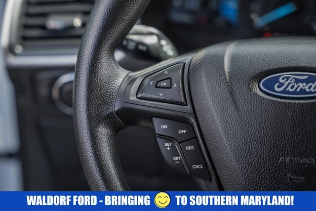 2022 Ford Edge SE