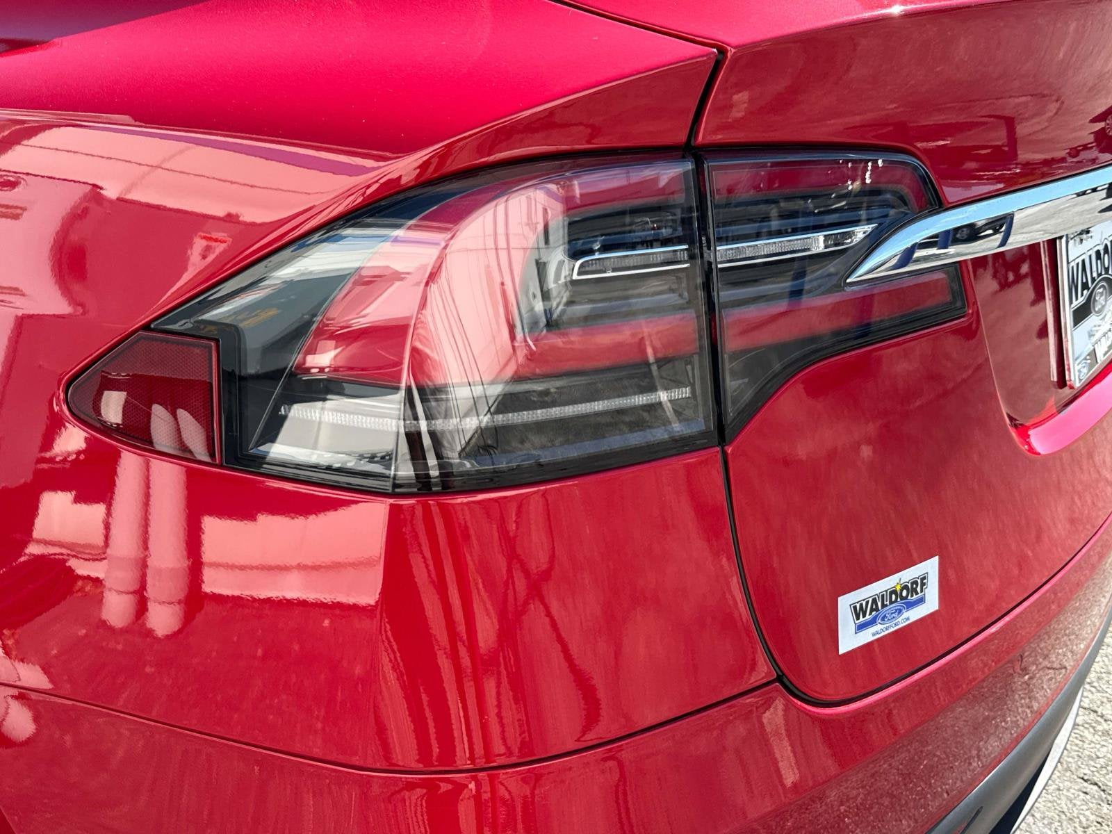 2020 Tesla Model X Base