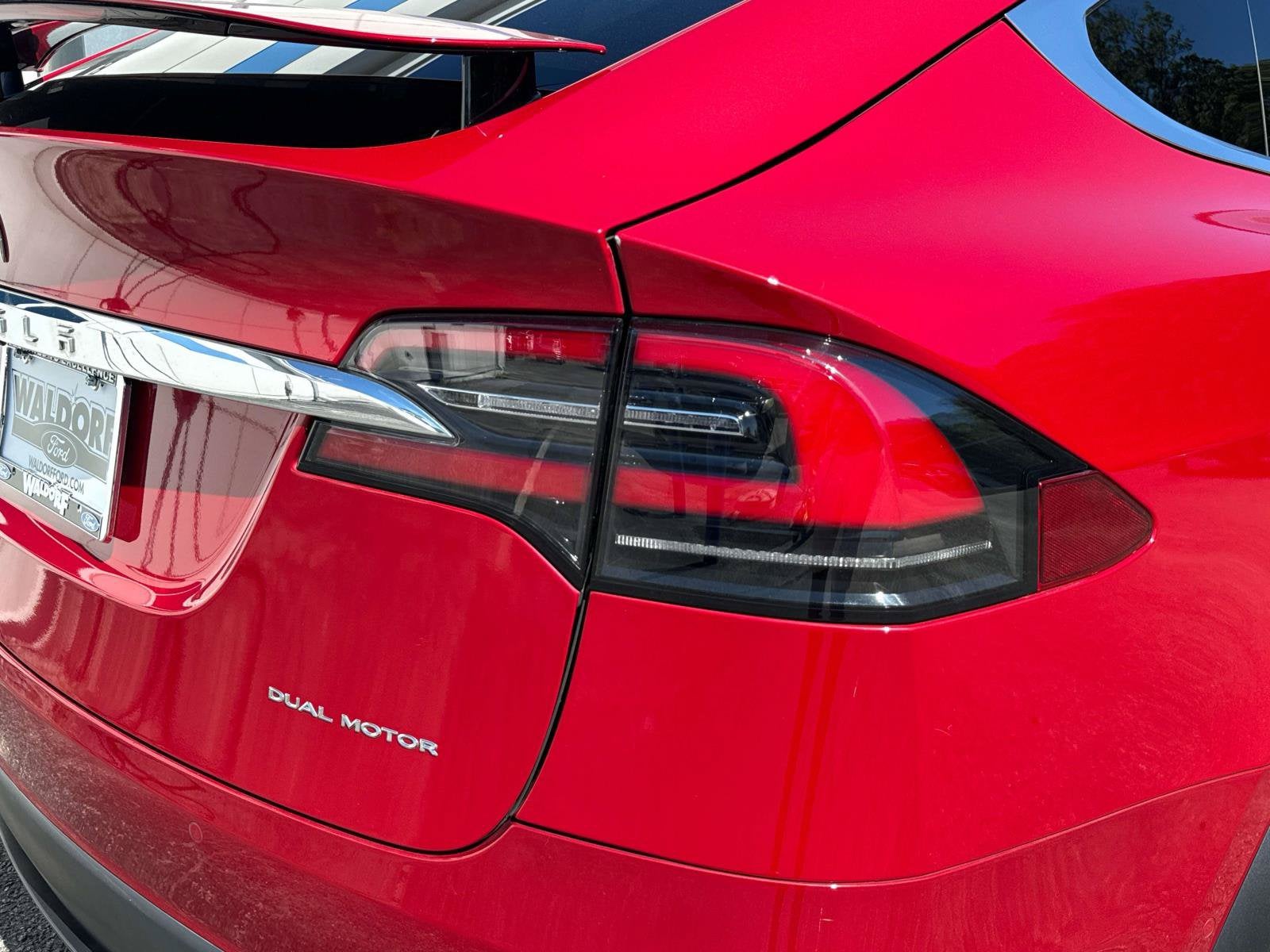 2020 Tesla Model X Base