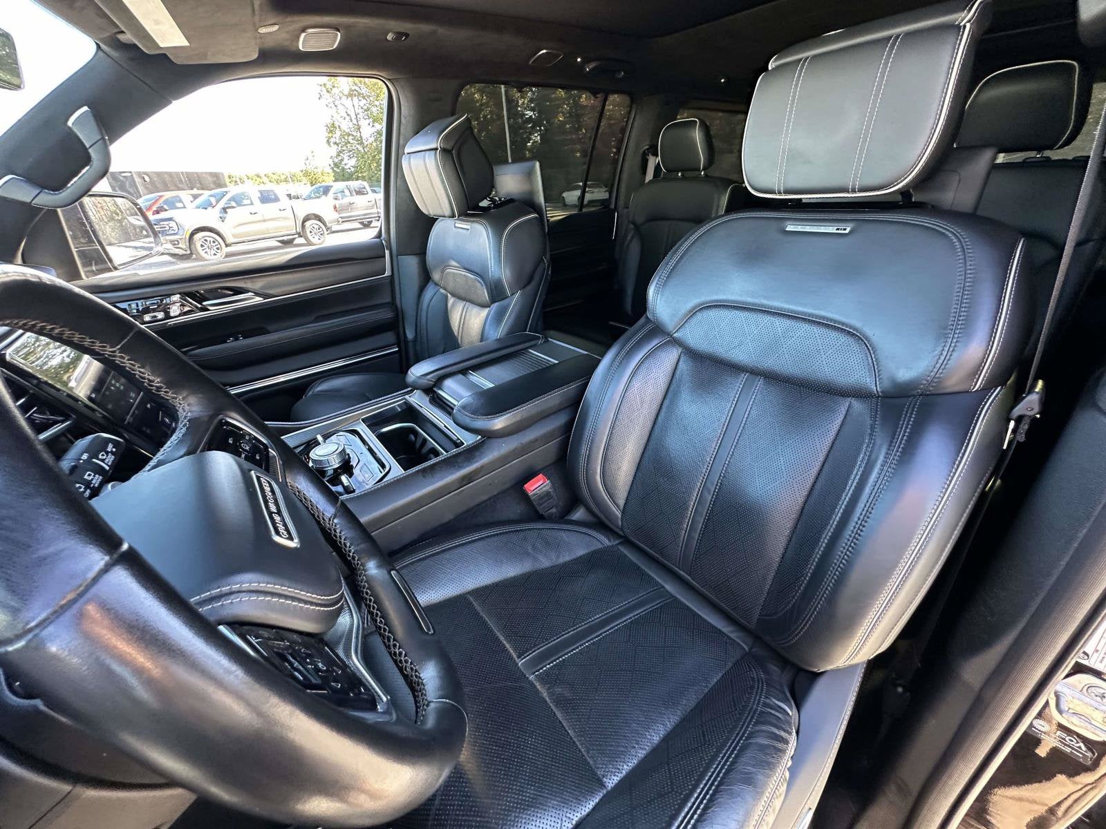 2022 Jeep Grand Wagoneer Series II Obsidian