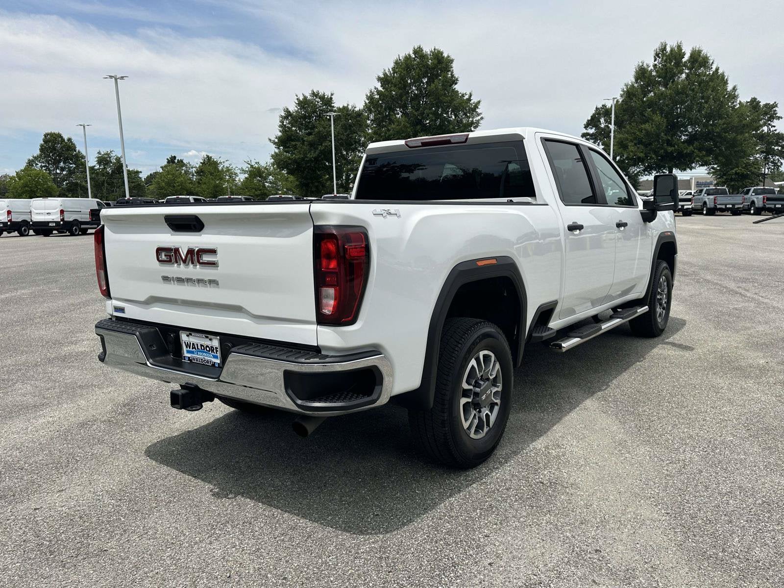 2023 GMC Sierra 3500HD Pro