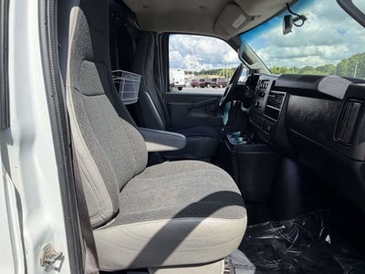 2021 GMC Savana Cargo Van RWD 2500 135"