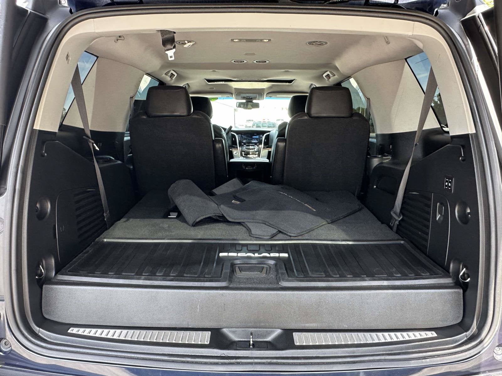 2019 Cadillac Escalade 4WD 4dr