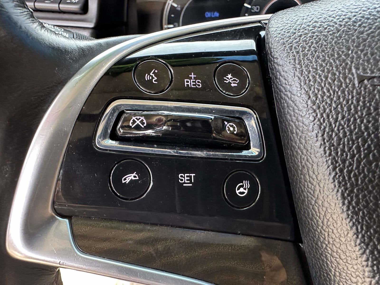 2018 Cadillac Escalade ESV Luxury