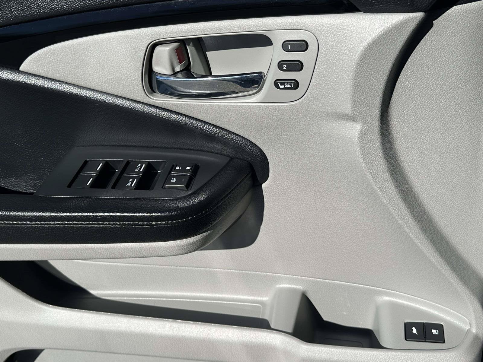 2020 Honda Pilot Touring 8-Passenger