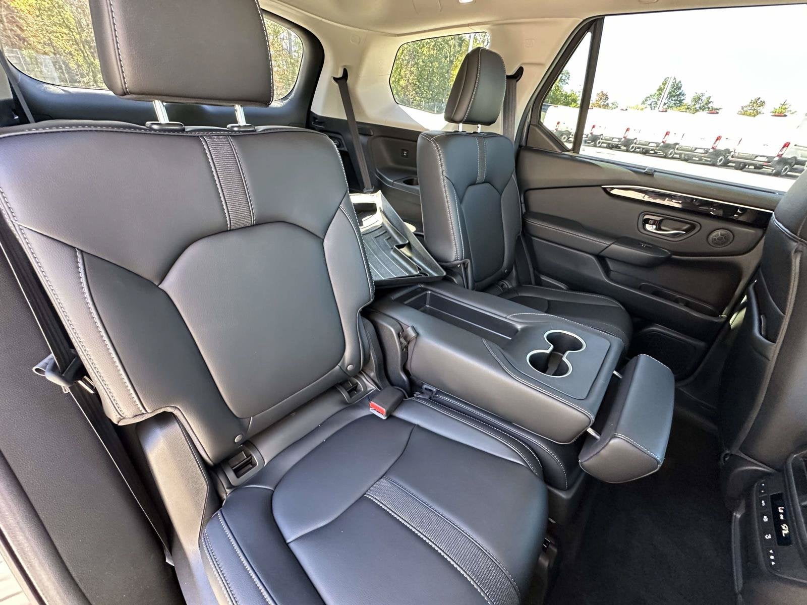 2024 Honda Pilot EX-L 8 Passenger