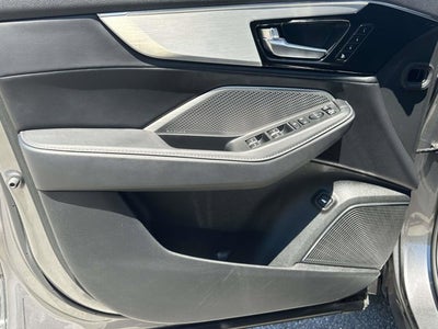 2023 Acura MDX w/Technology Package