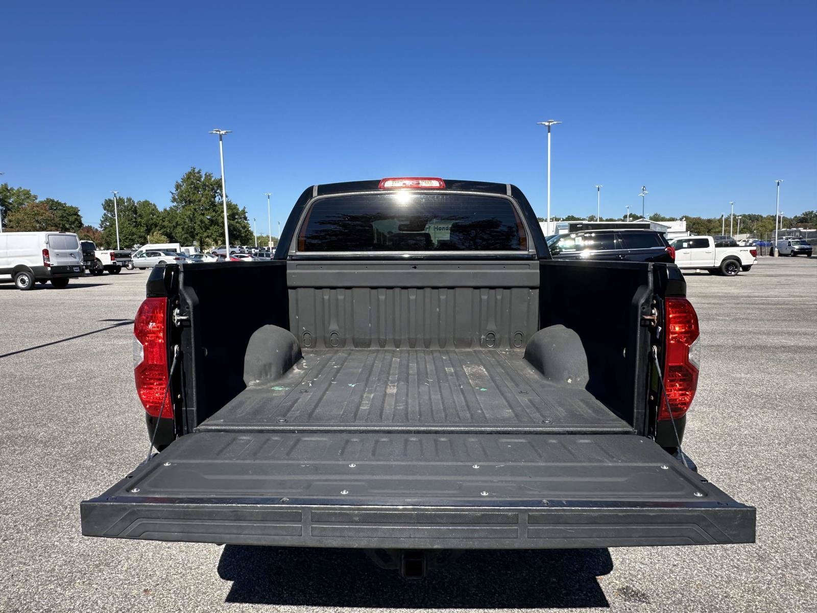 2018 Toyota Tundra 4WD Base