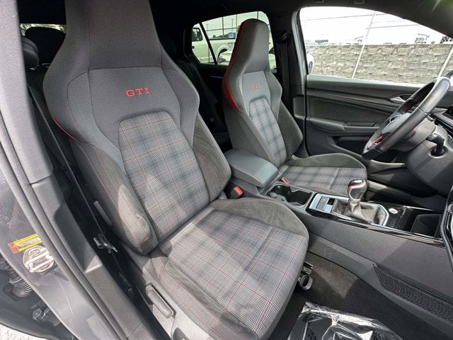 2024 Volkswagen Golf GTI 380 SE