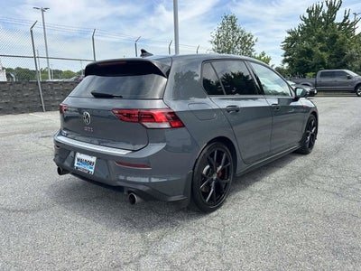 2024 Volkswagen Golf GTI 380 SE