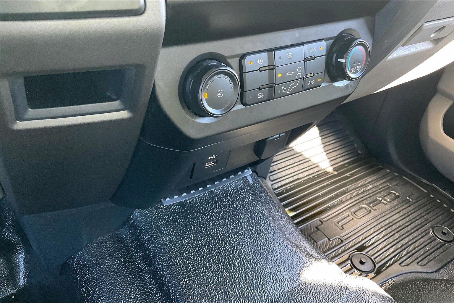 2022 Ford F-350 XL