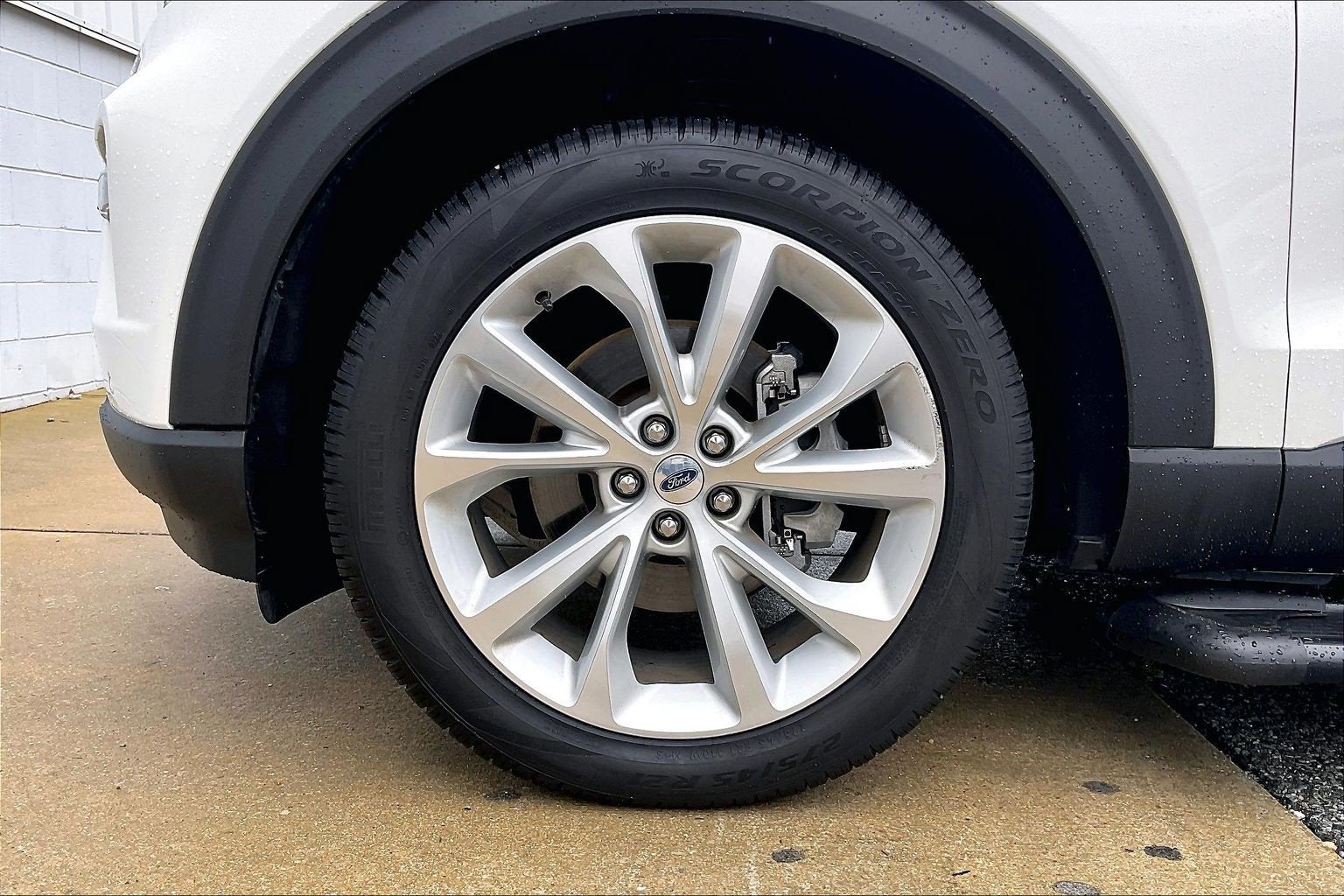 2024 Ford Explorer Platinum