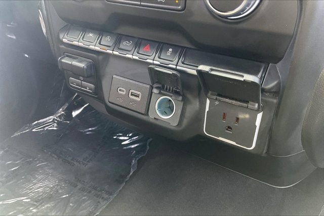 2023 Chevrolet Silverado Custom