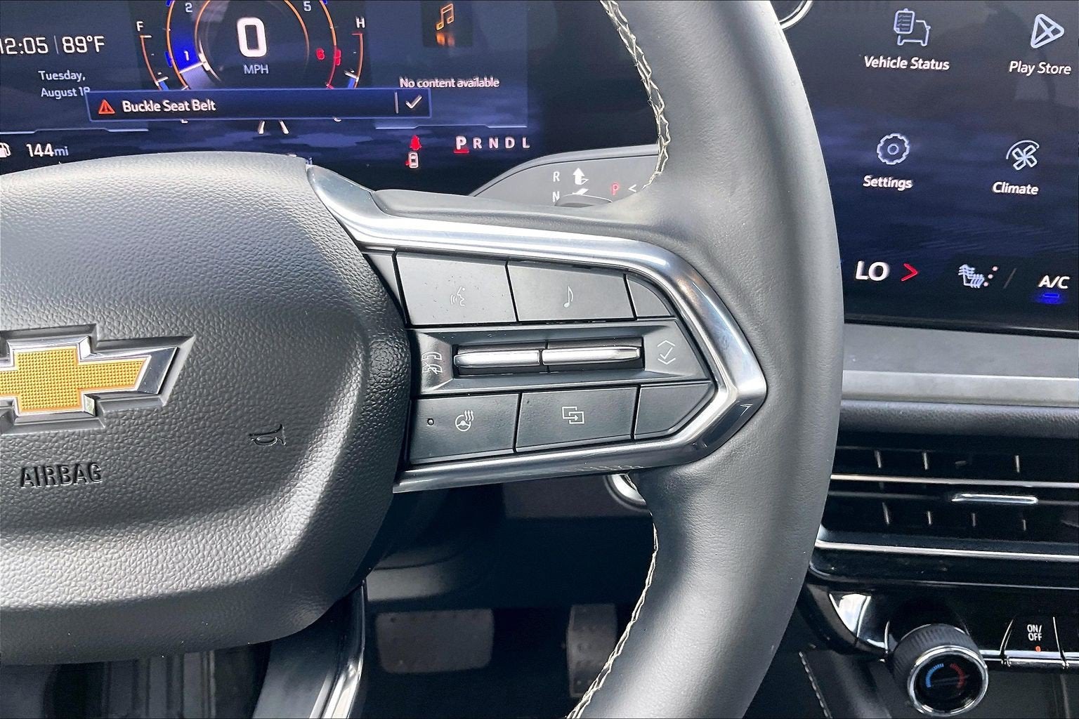 2024 Chevrolet Traverse FWD LS