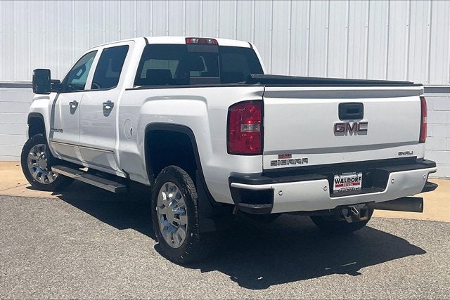 2016 GMC Sierra Denali