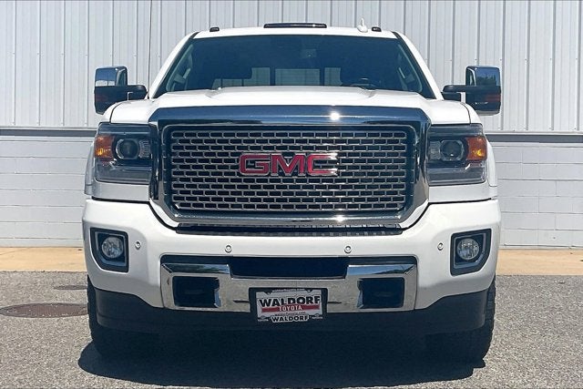 2016 GMC Sierra Denali