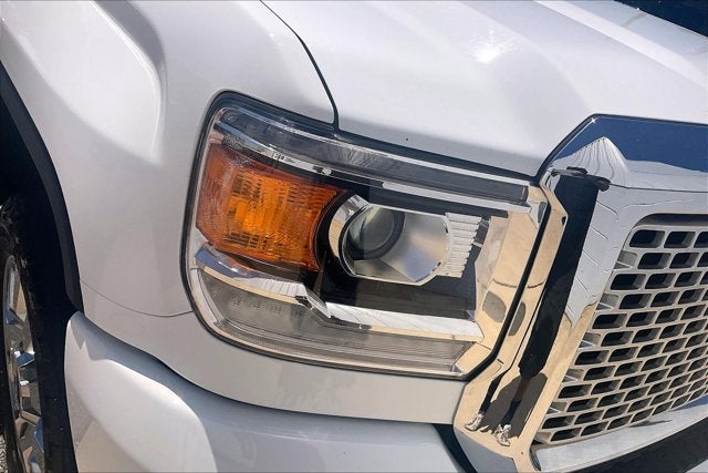 2016 GMC Sierra Denali