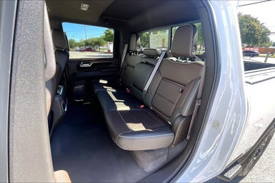 2024 GMC Sierra HD Denali