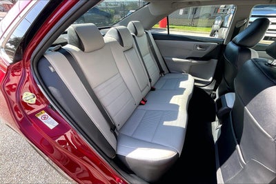 2016 Toyota Camry SE