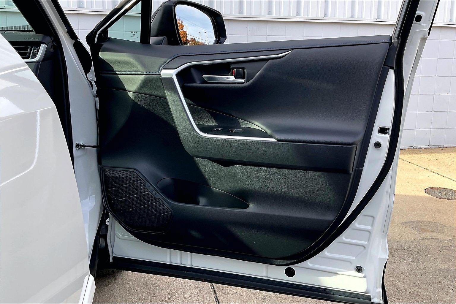 2022 Toyota RAV4 Hybrid Hybrid XSE