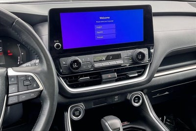 2024 Toyota Grand Highlander Base
