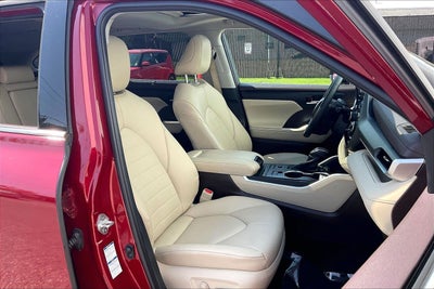 2021 Toyota Highlander XLE