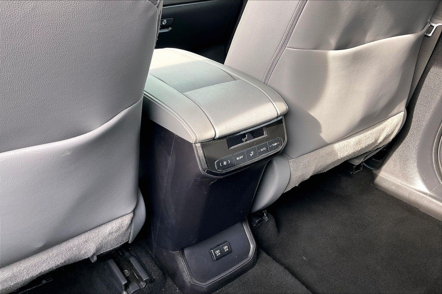 2021 Toyota Highlander Hybrid Hybrid XLE