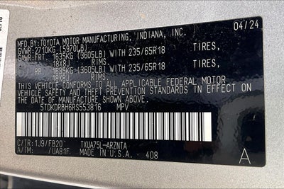 2024 Toyota Highlander LE