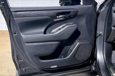 2023 Toyota Highlander Hybrid Hybrid Limited