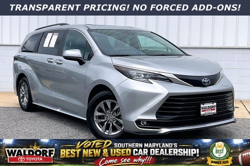 2025 Toyota Sienna XLE