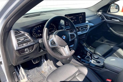 2023 BMW X4 xDrive30i