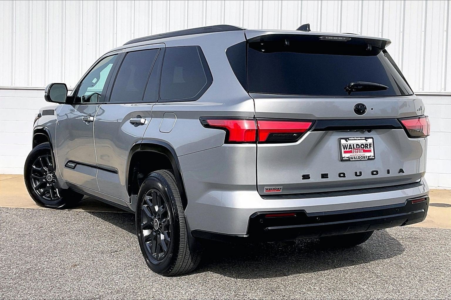 2024 Toyota Sequoia Platinum