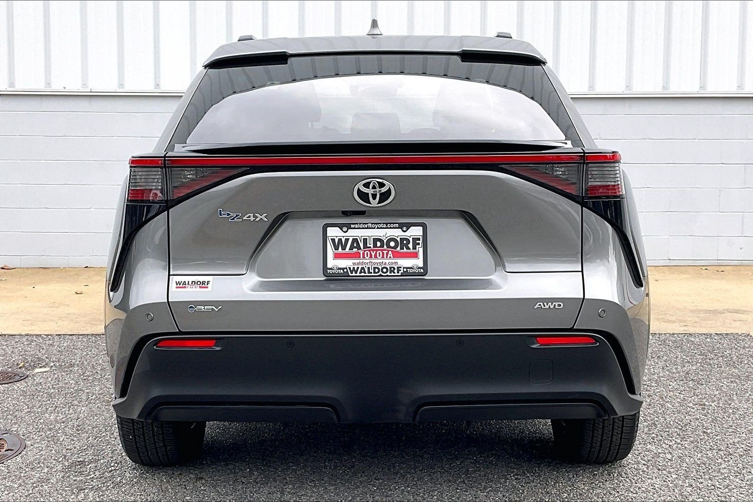 2025 Toyota bZ4X XLE