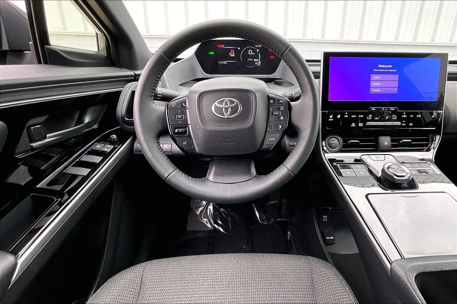 2025 Toyota bZ4X XLE