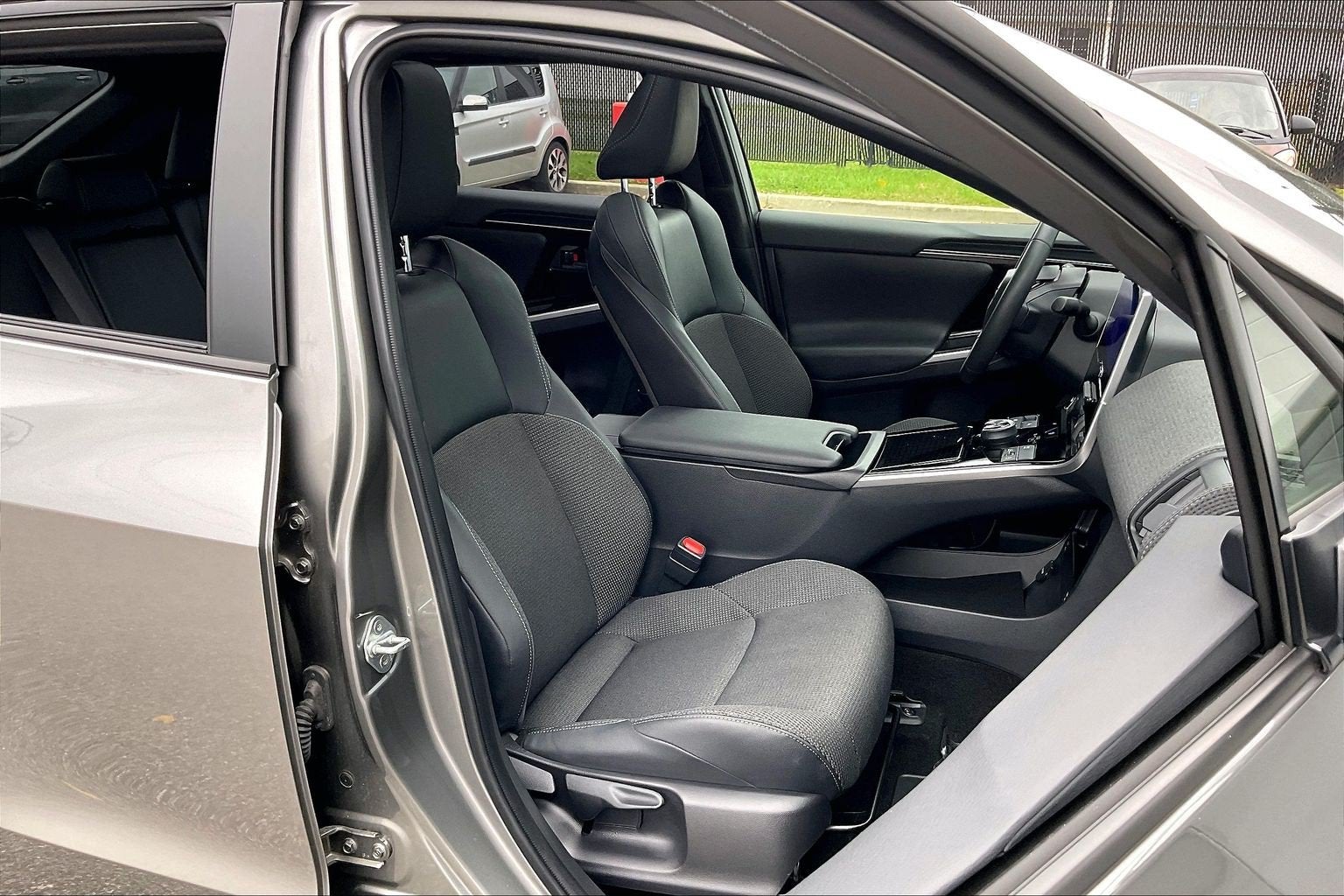 2025 Toyota bZ4X XLE