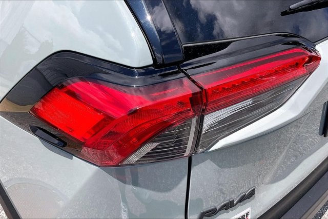 2022 Toyota RAV4 Hybrid Hybrid XLE Premium