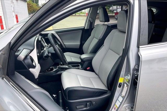 2017 Toyota RAV4 Hybrid Limited